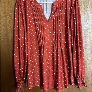 Burnt Orange with White Dotted Pleated V-Neck Blouse with Relaxed Fit